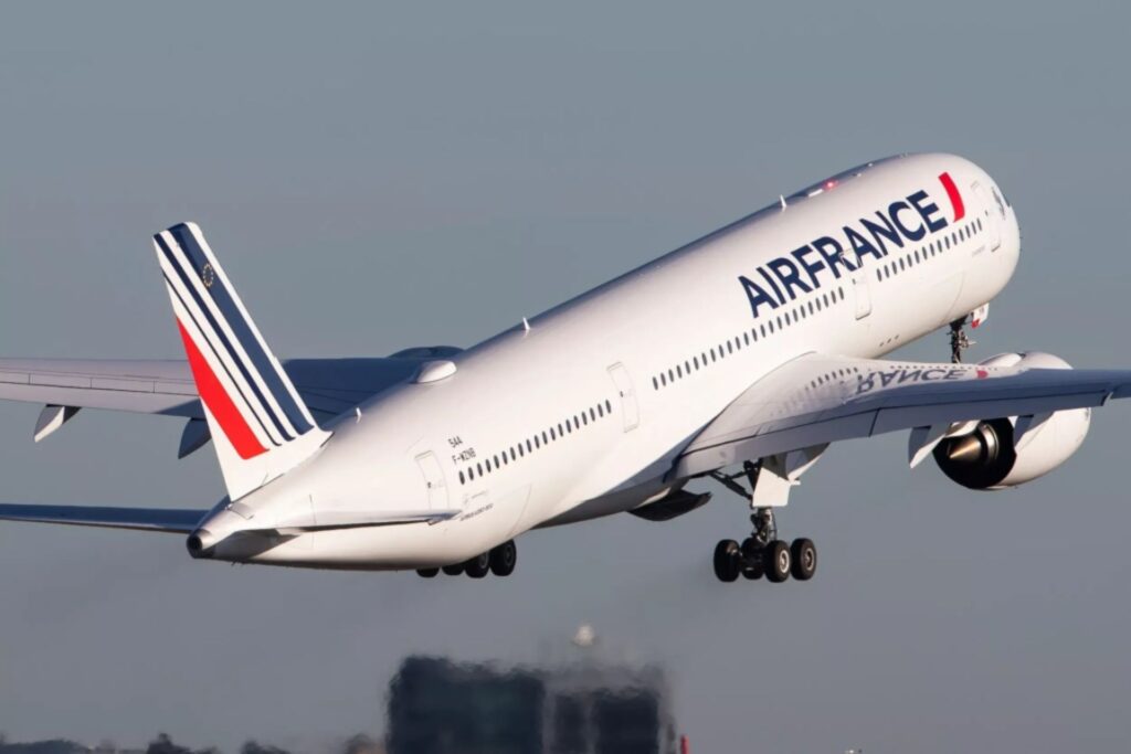 Air France A350 Chicago Flight Return